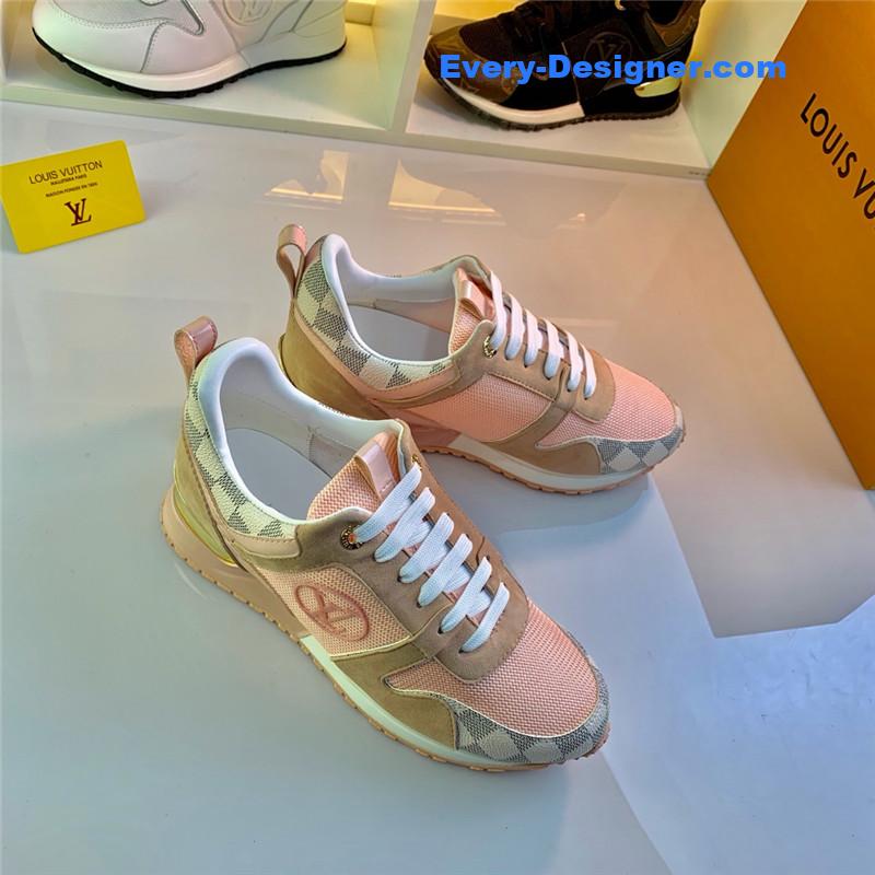 l0vis Vvtt0n lv run away sneakers