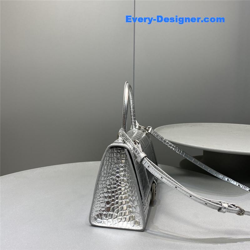 Ba1en*iaga hourglass bag silver