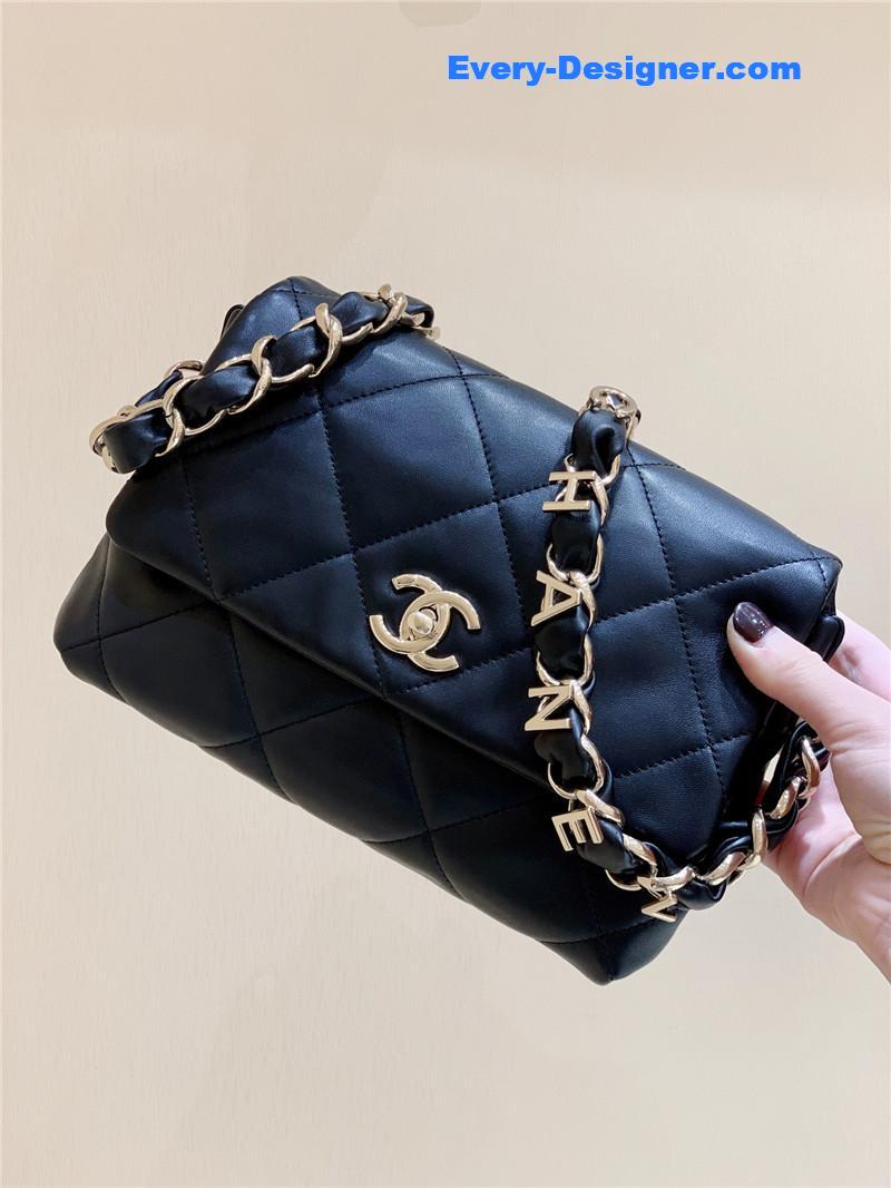 Ch**el letter logo hobo bag