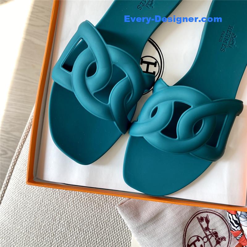 H**me5 new classic pig nose chain slippers