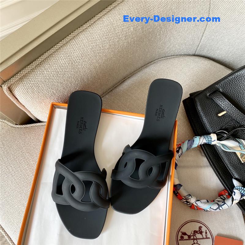 H**me5 new classic pig nose chain slippers