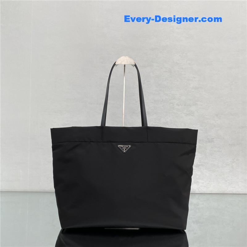 Pra*a nylon shopping bag