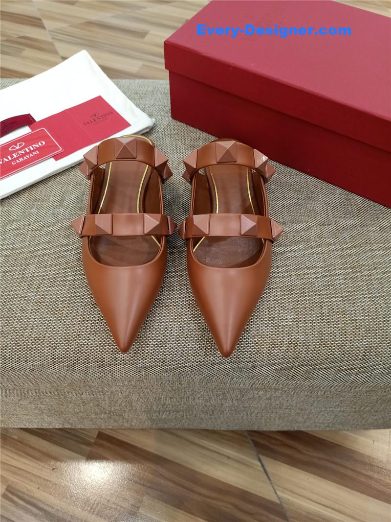 Va1e*ntin0 logo bronzing sandals