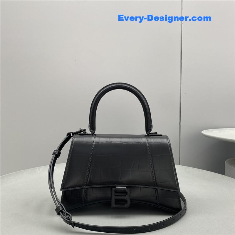 Ba1en*iaga hourglass bag black