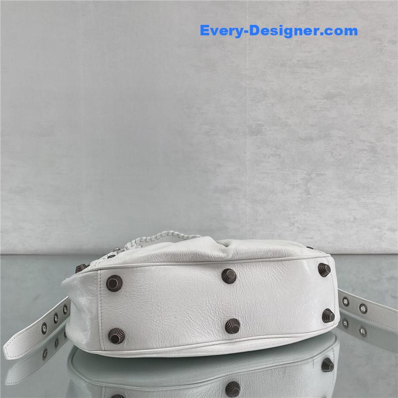 Ba1en*iaga le cagole leather shoulder bag