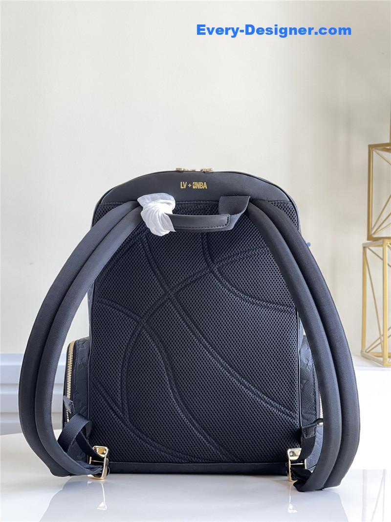 l0vis Vvtt0n lv basketball backpack
