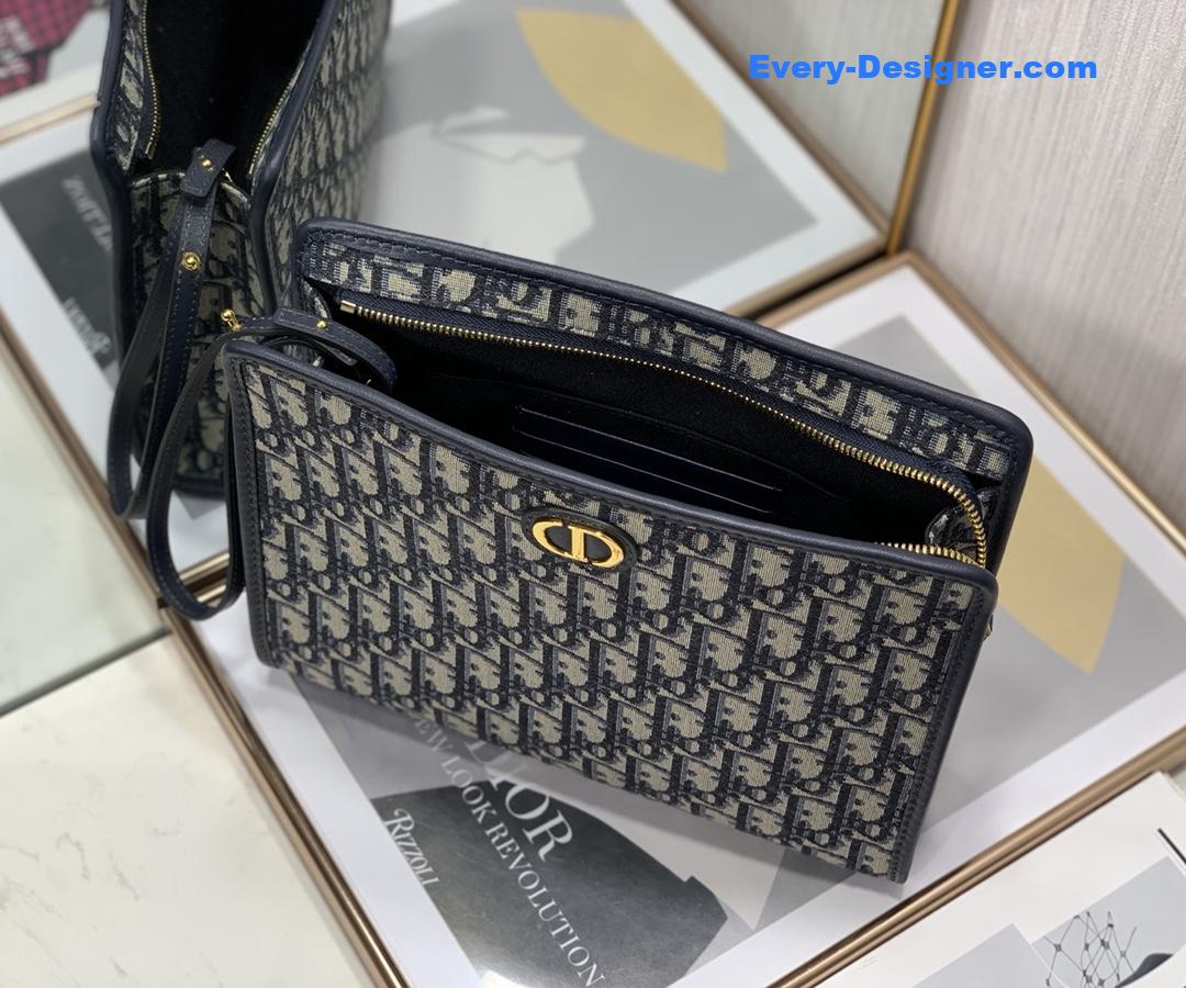 D10r oblique canvas clutch
