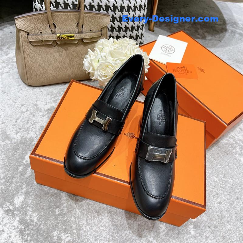 H**me5 dauphine mid heel mules