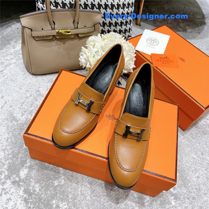 H**me5 dauphine mid heel mules