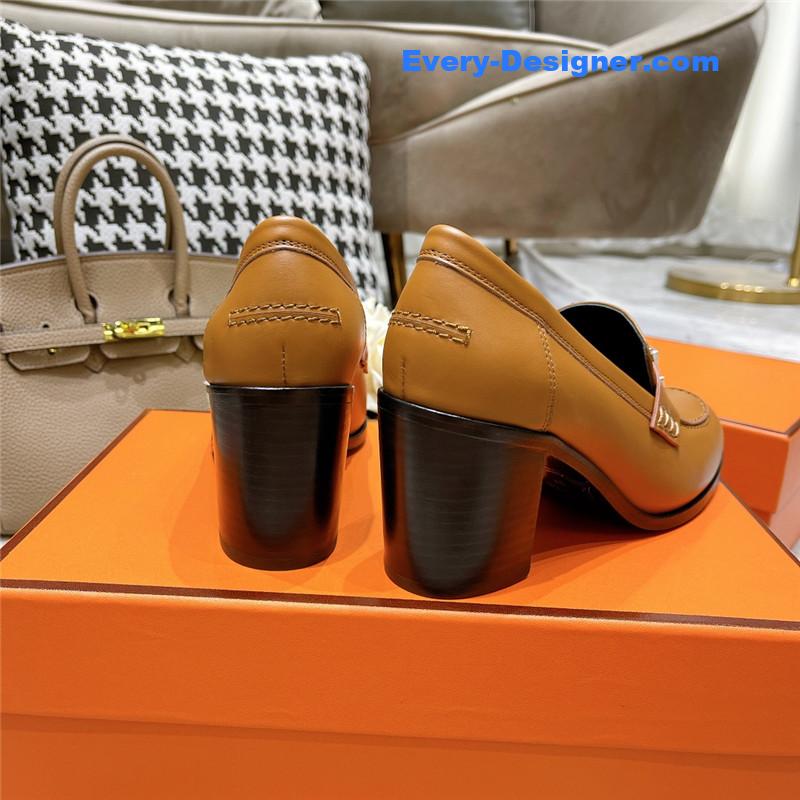 H**me5 dauphine mid heel mules