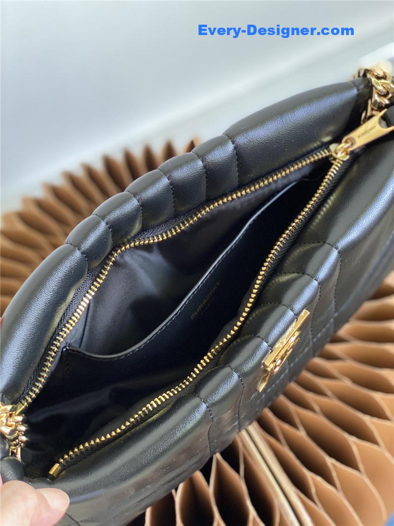 Bv*b*rry lola rose bag