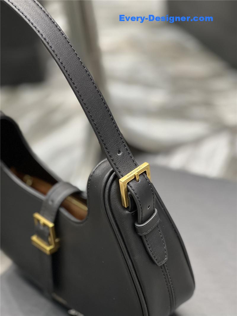 Y51 black hobo bag