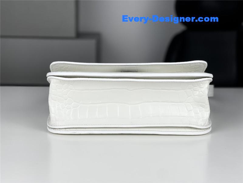 Ba1en*iaga gossip small bag crocodile