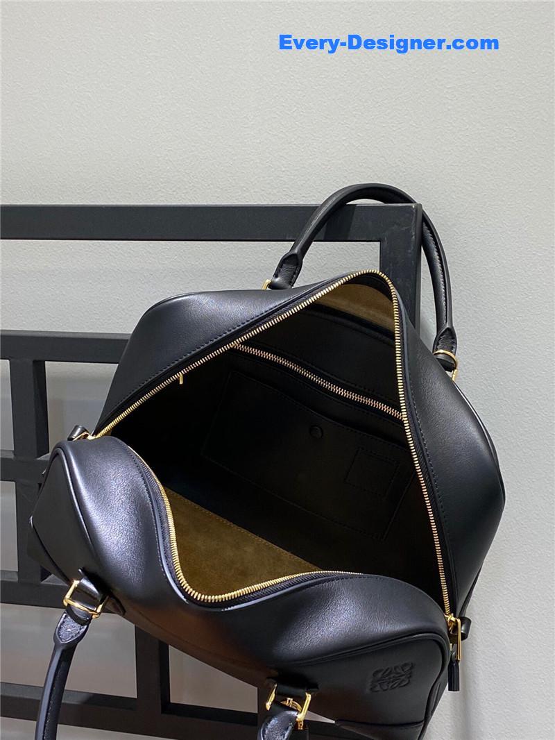 L0ew* amazona 28 bag