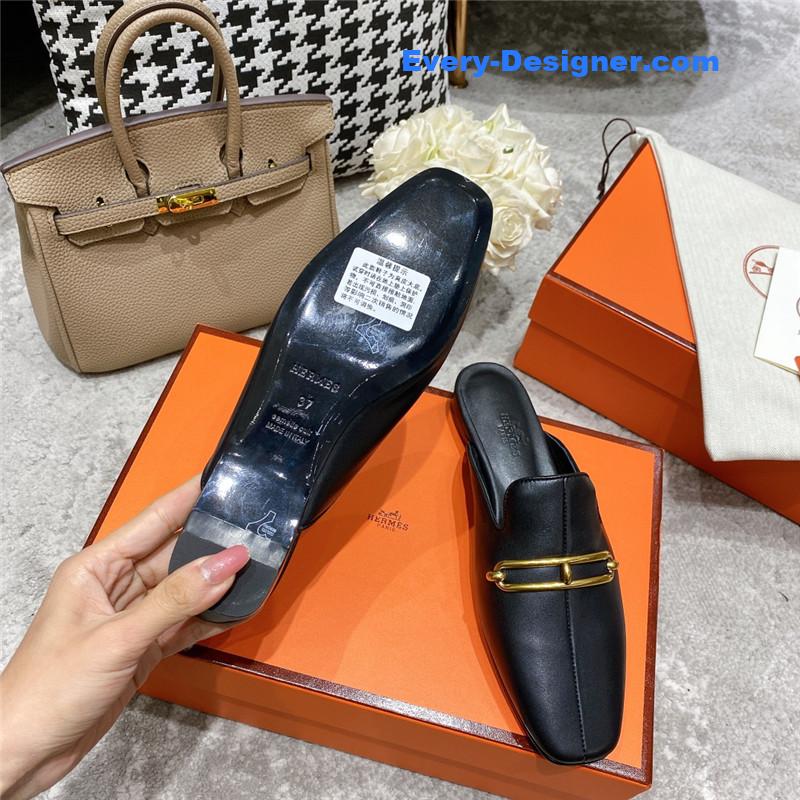 H**me5 muller flat slippers