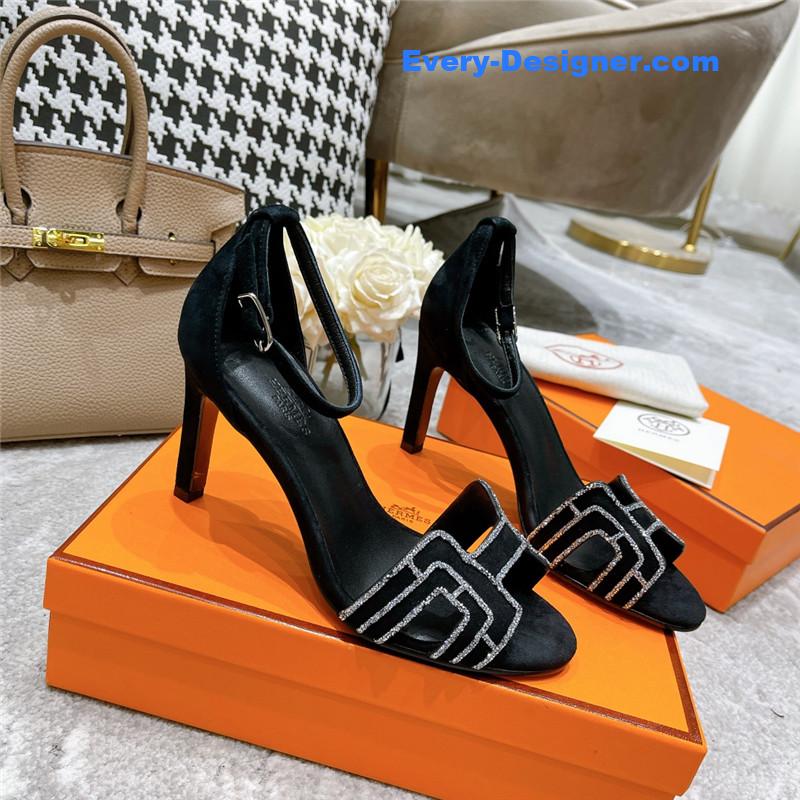 H**me5 high heel sandals