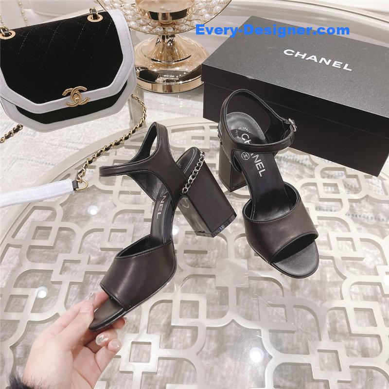 CC classic chunky heels