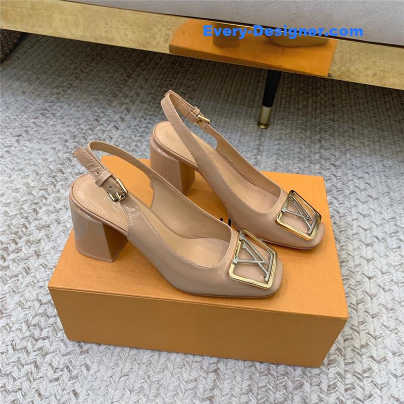 l0vis Vvtt0n lv classic chunky heel sandals