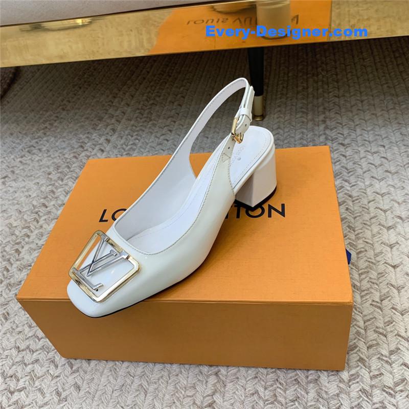 l0vis Vvtt0n lv classic chunky heel sandals
