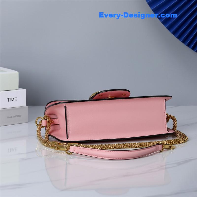Va1e*ntin0 vlogo signature shoulder bag