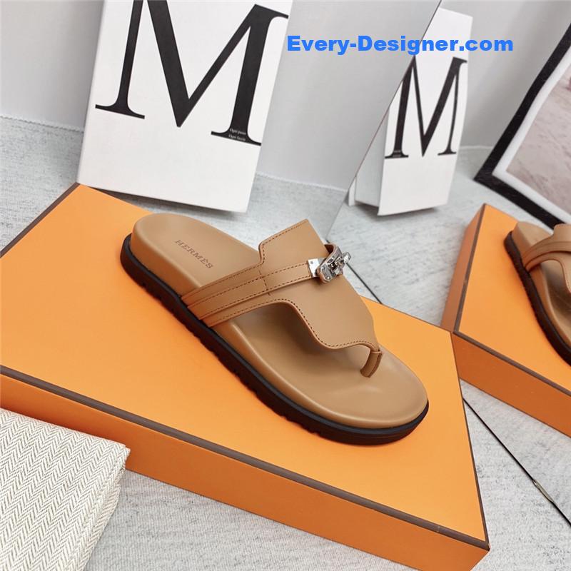H**me5 couple shoes