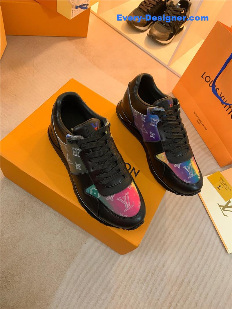 l0vis Vvtt0n lv run away sneakers