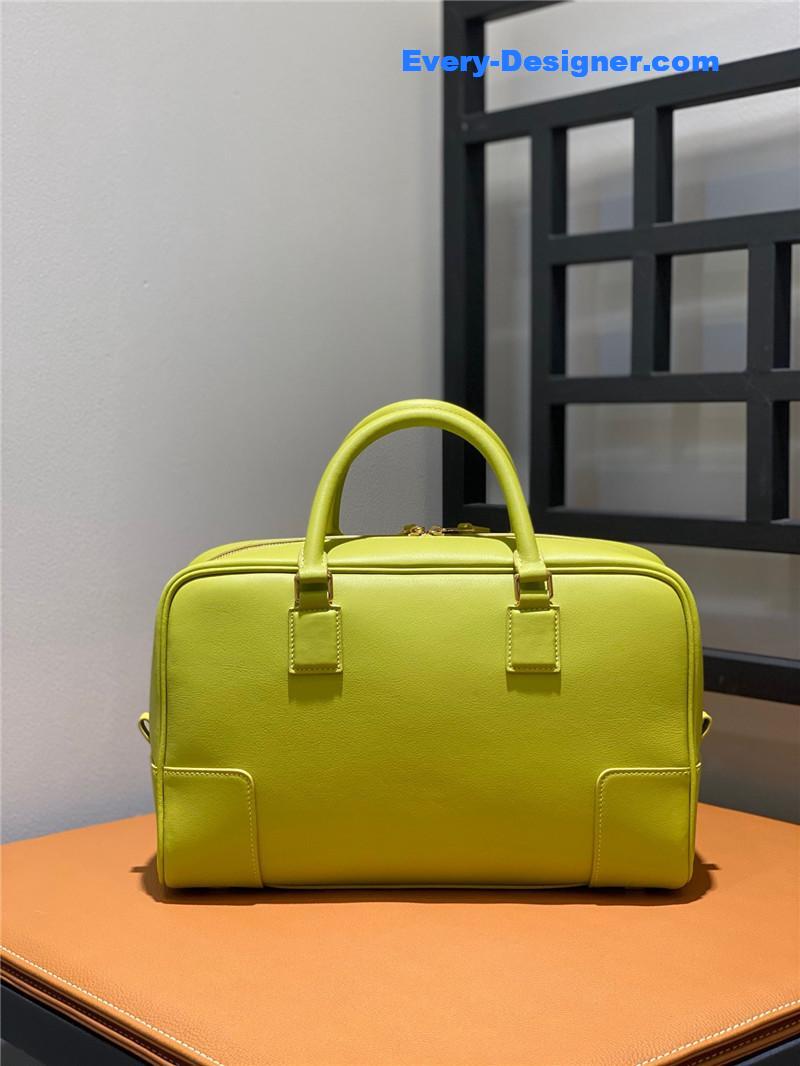 L0ew* amazona 28 bag
