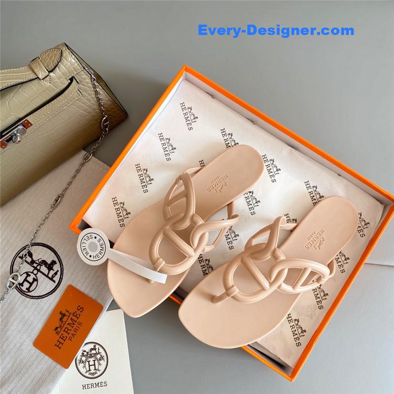 H**me5 new pig nose chain flip flops