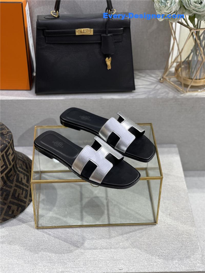 H**me5 early spring new color slippers