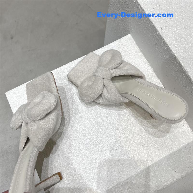 b0tt*ga Ven*ta bow sandals