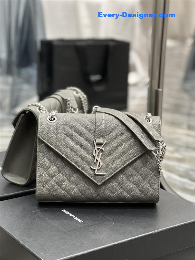 Y51 envelope bag medium