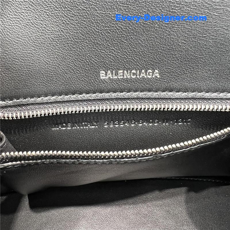 Ba1en*iaga hourglass bag silver