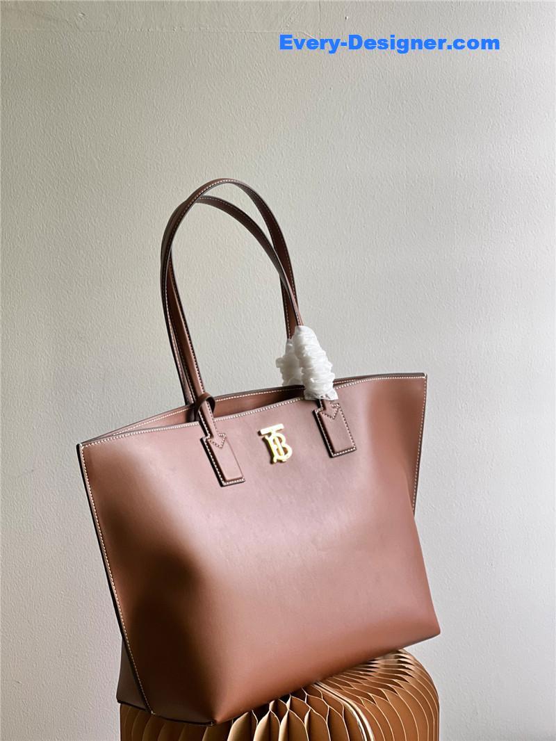 Bv*b*rry tote bag shopping bag