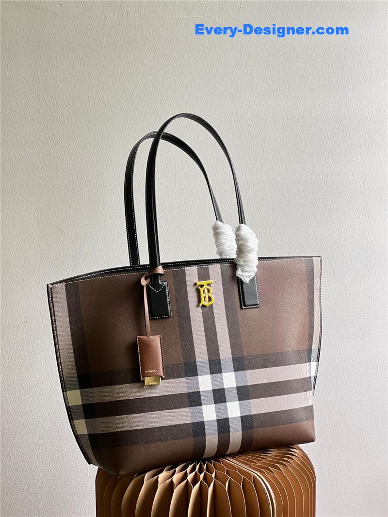 Bv*b*rry tote bag shopping bag
