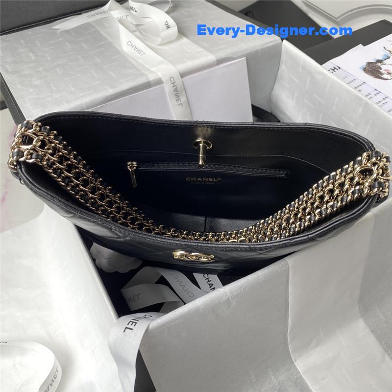 Ch**el hobo bag