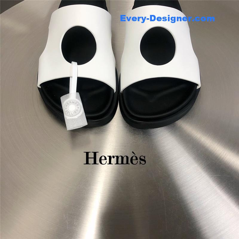 H**me5 edith hole slippers