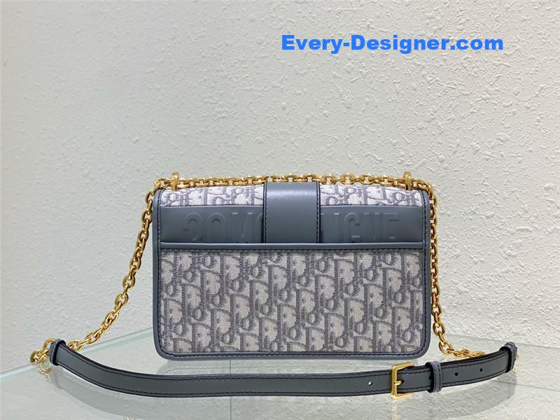 D10r 30 montaigne box bag