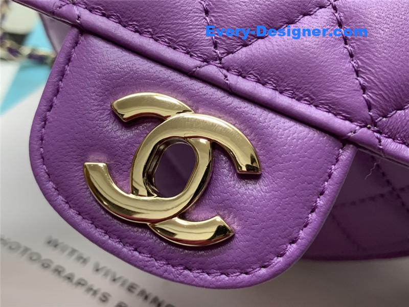 ch**el heart chain D1am0nd bag