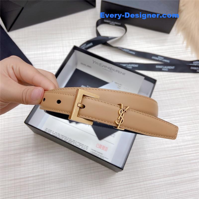 Y51 logo leather belt