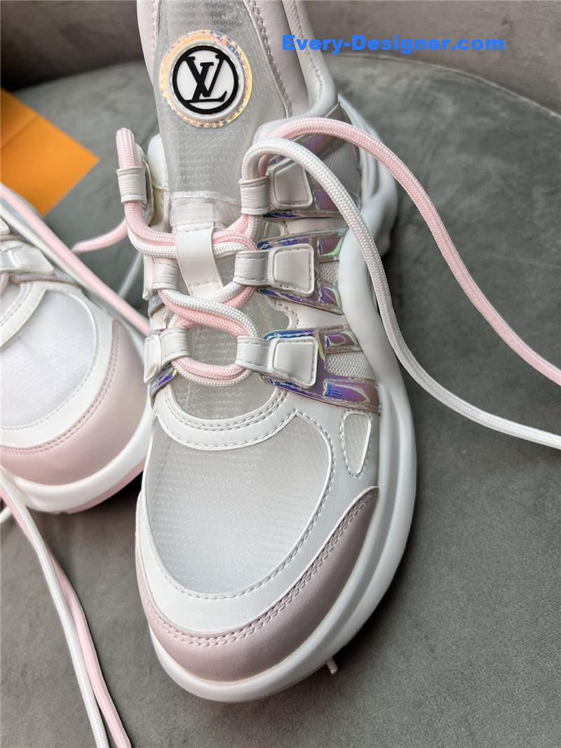 l0vis Vvtt0n archlight sneakers for women