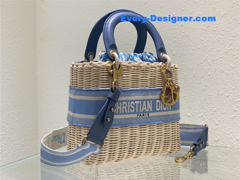 lady D10r woven bag