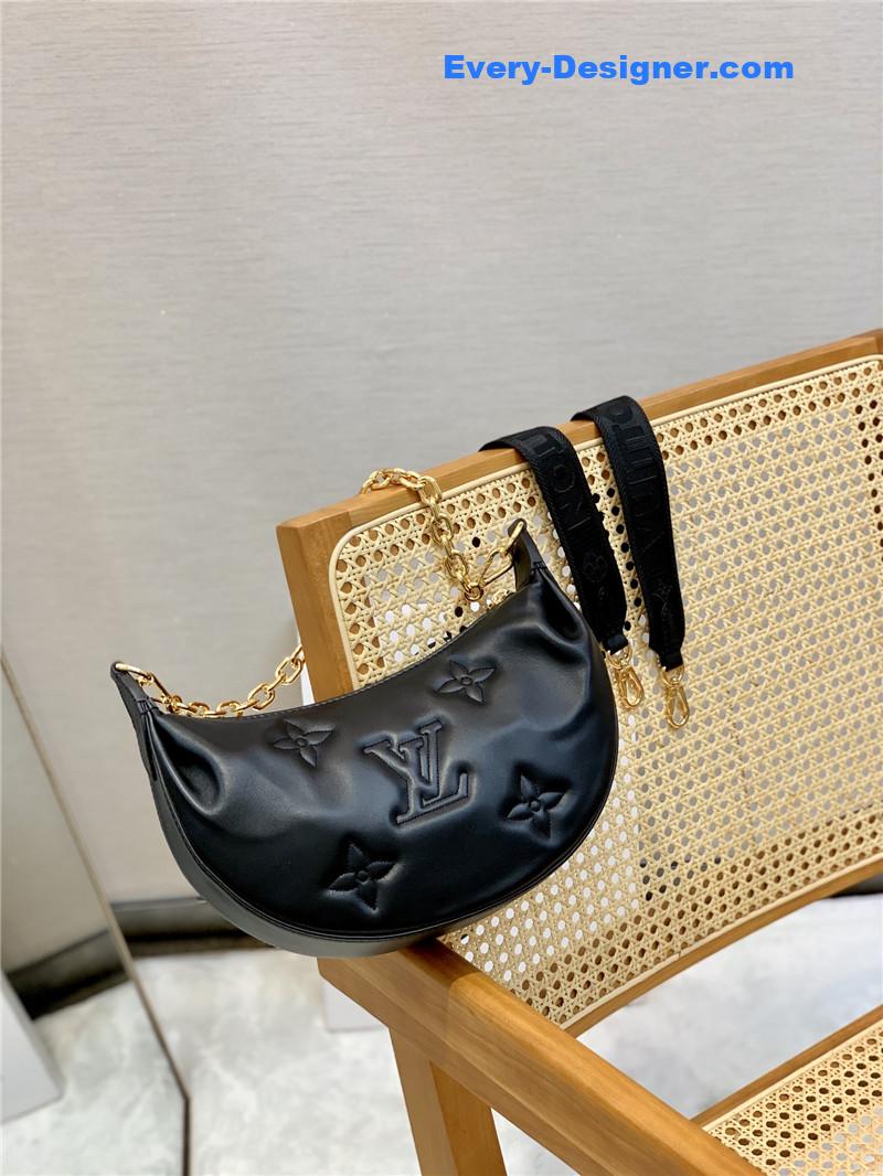 l0vis Vvtt0n lv over the moon bag
