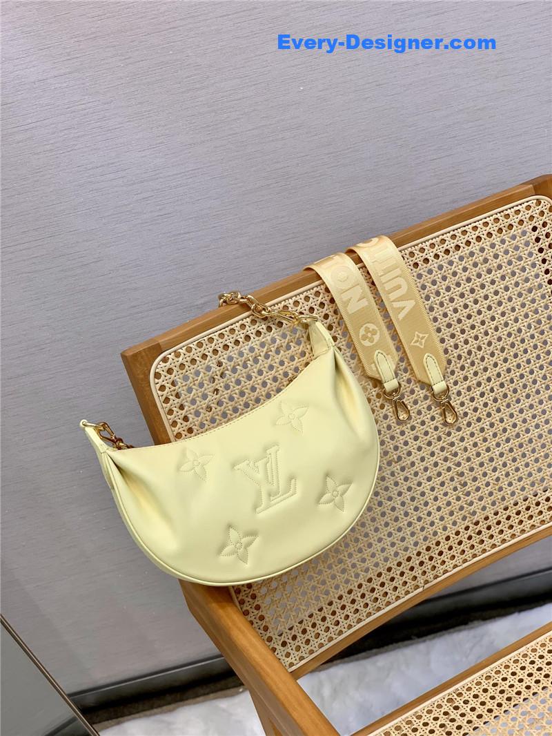 l0vis Vvtt0n lv over the moon bag