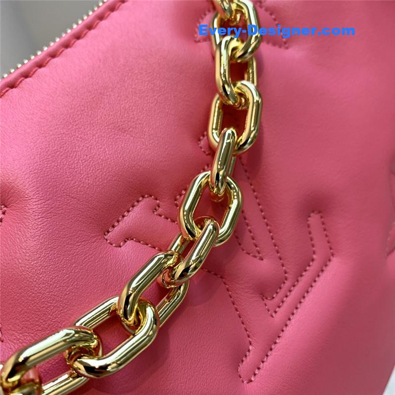 l0vis Vvtt0n lv over the moon bag
