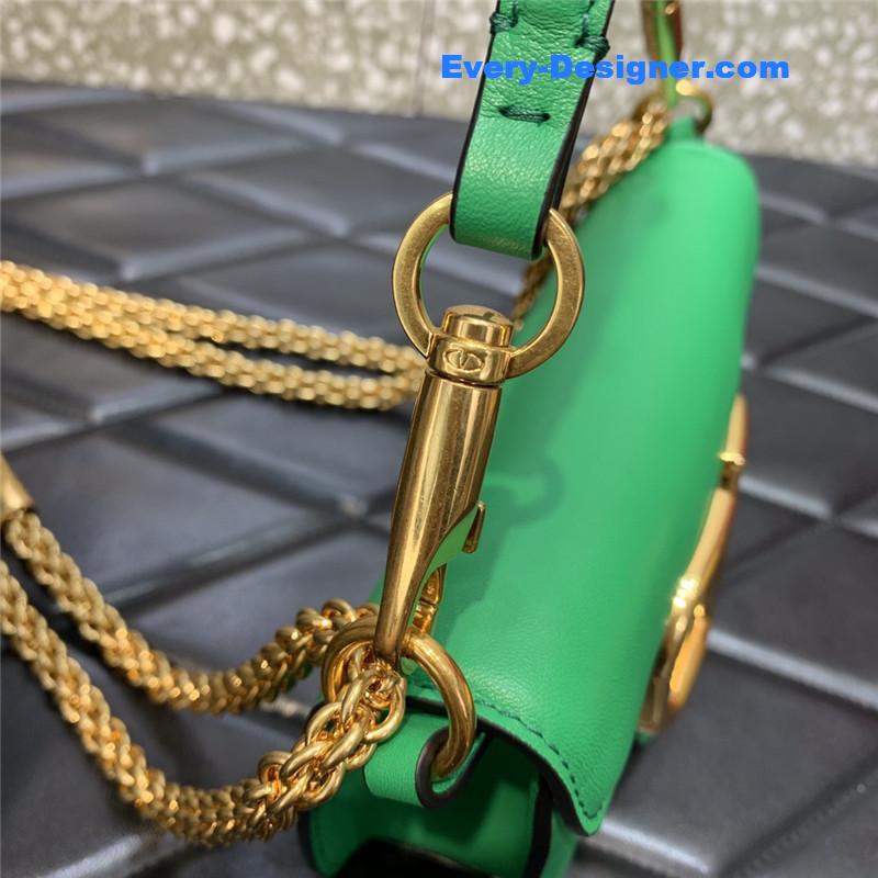 Va1e*ntin0 garavani mini loco bag