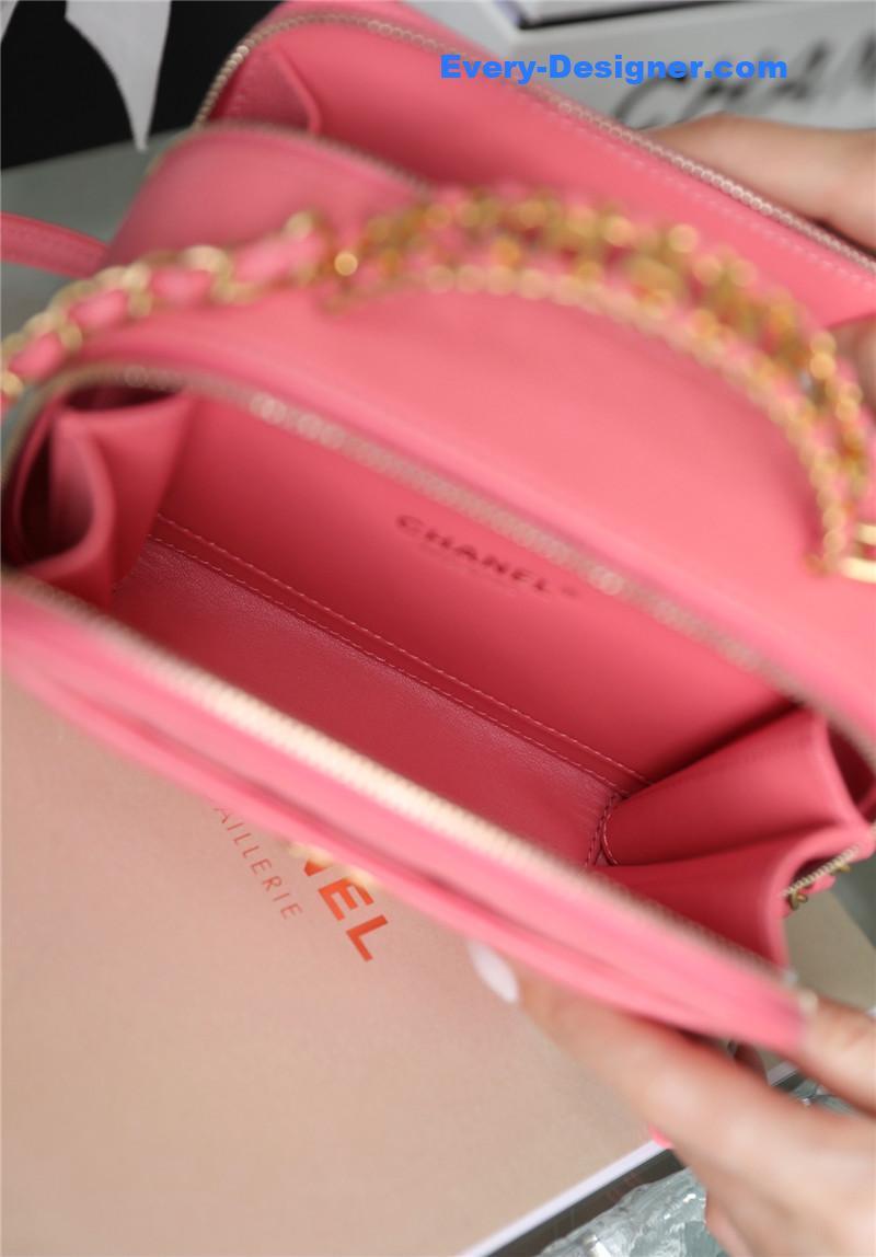 Ch**el vanity case handle camera bag small