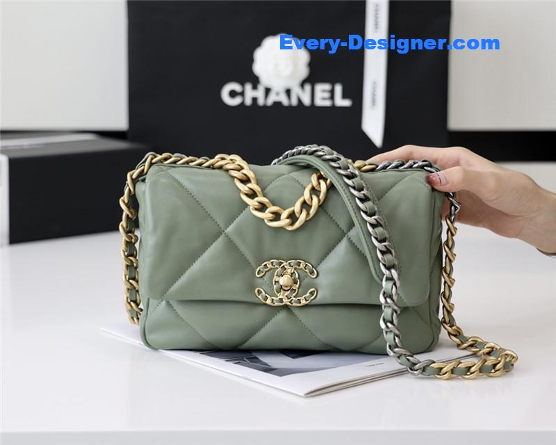 Ch**el 19 bag small