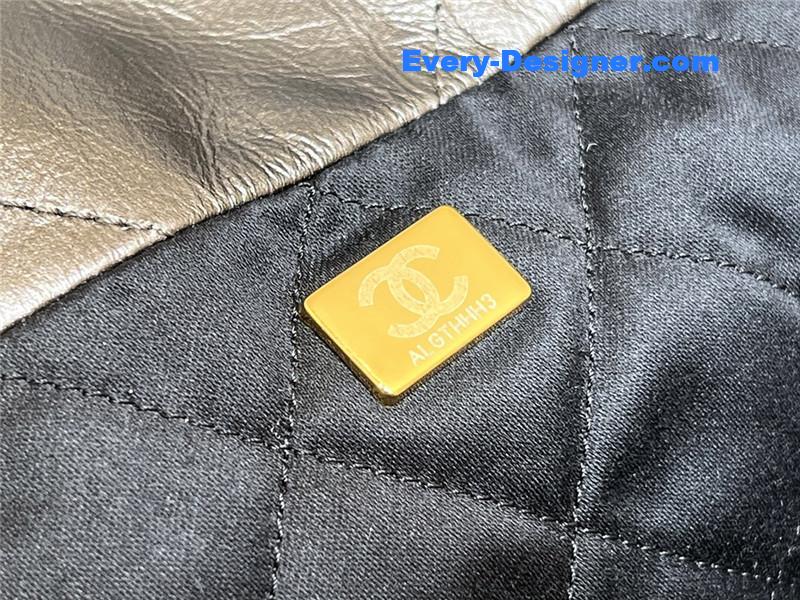 Ch**el 22 handbag small