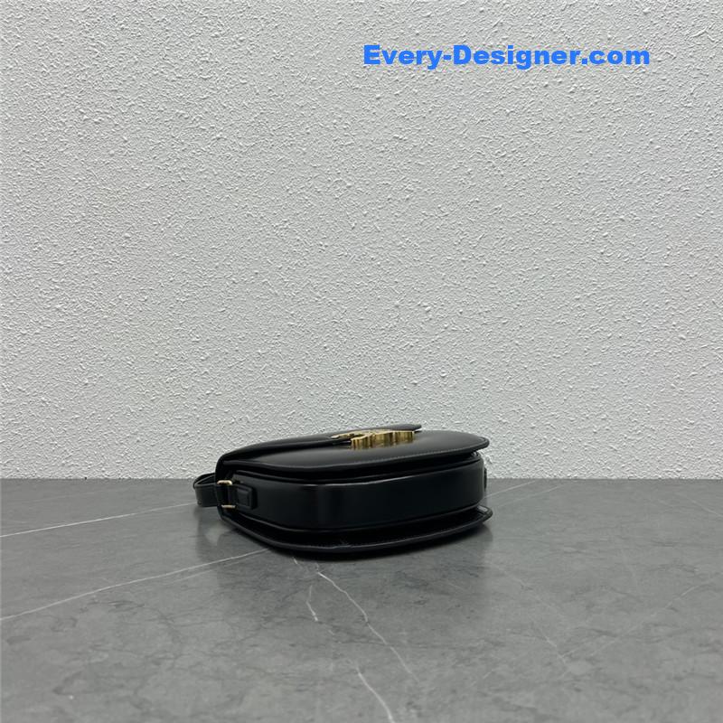 Ce1i*e saddle bag