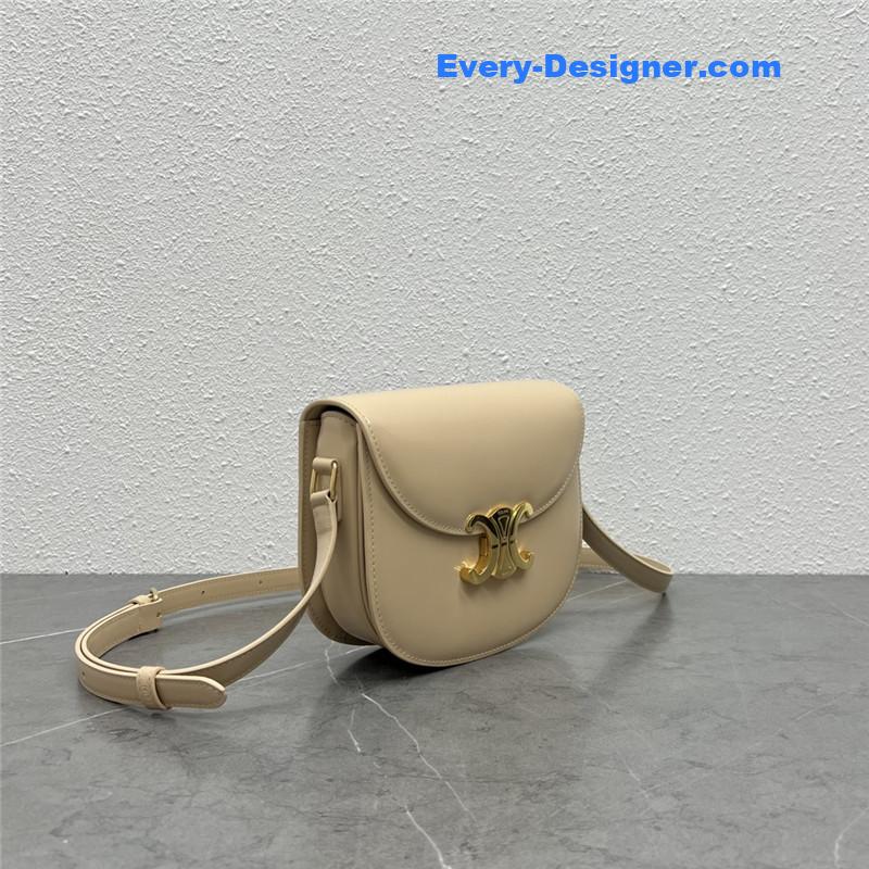 Ce1i*e saddle bag
